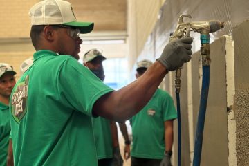 ICF Argamassas oferece treinamento especializado para suprir a escassez de profissionais qualificados