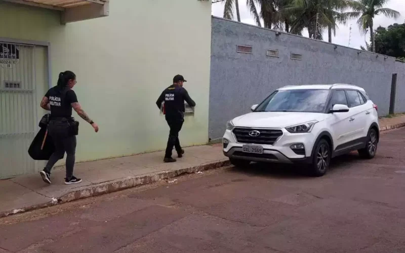 Filho de prefeito e secretária de Finanças estão entre os presos em operação do Gaeco