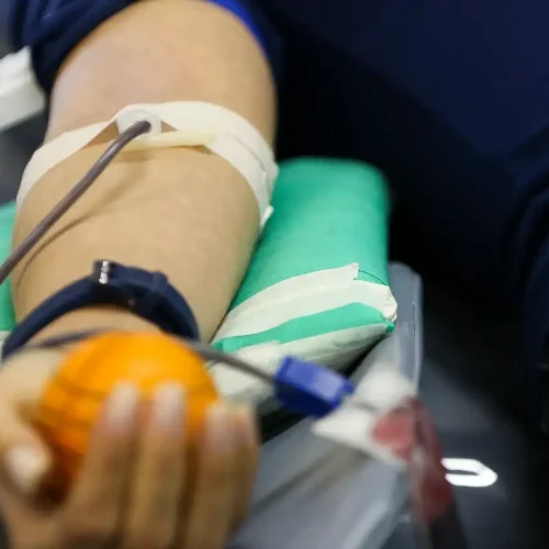 Tipo Sanguíneo Pode Influenciar na Longevidade, Mas Estilo de Vida Ainda É o Fator Principal