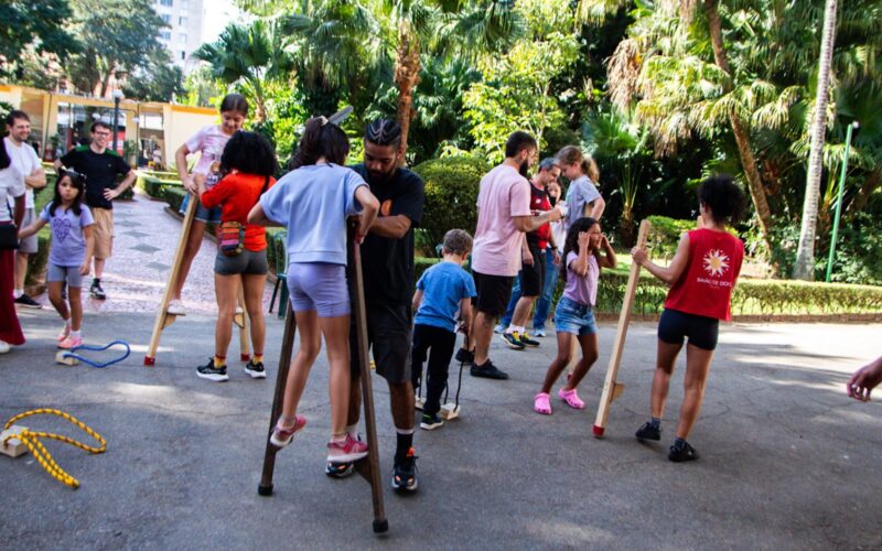 Descubra os municípios da região que oferecem atrações gratuitas do Circuito Sesc de Artes